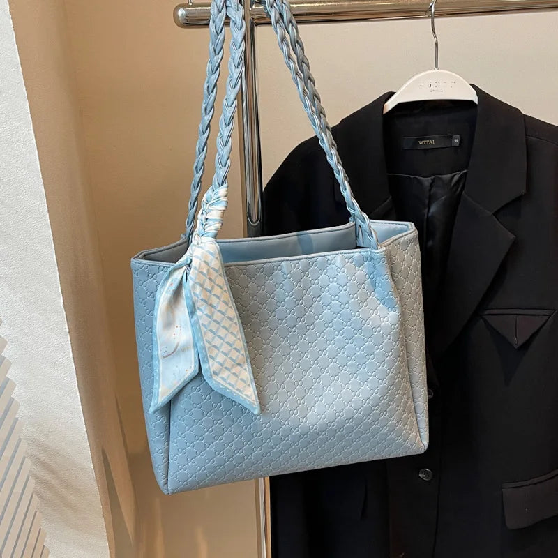 Maxe - Snygg tygväska