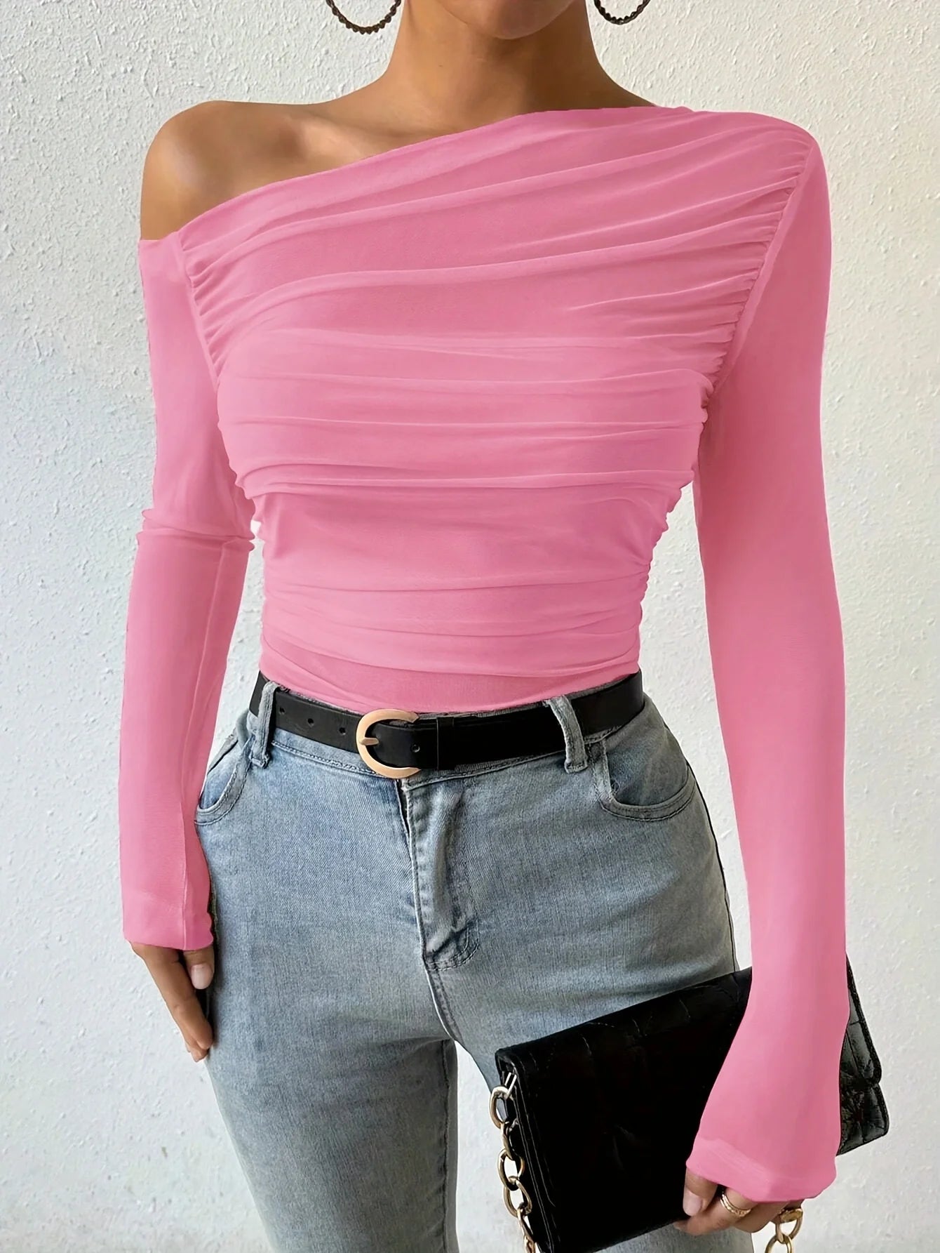 Maxe - Off Shoulder Crop Top