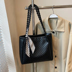 Maxe - Snygg tygväska