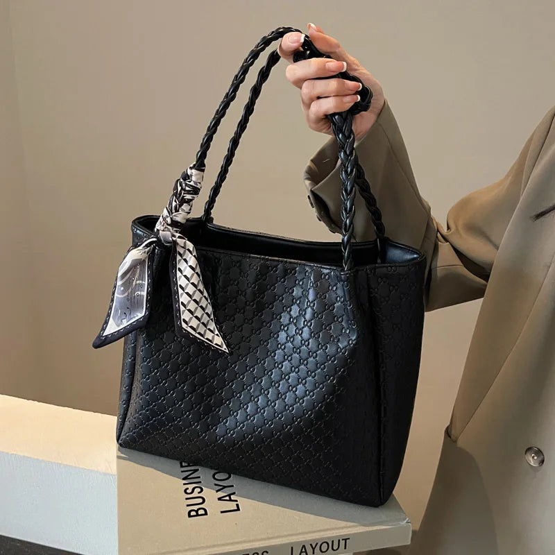 Maxe - Snygg tygväska