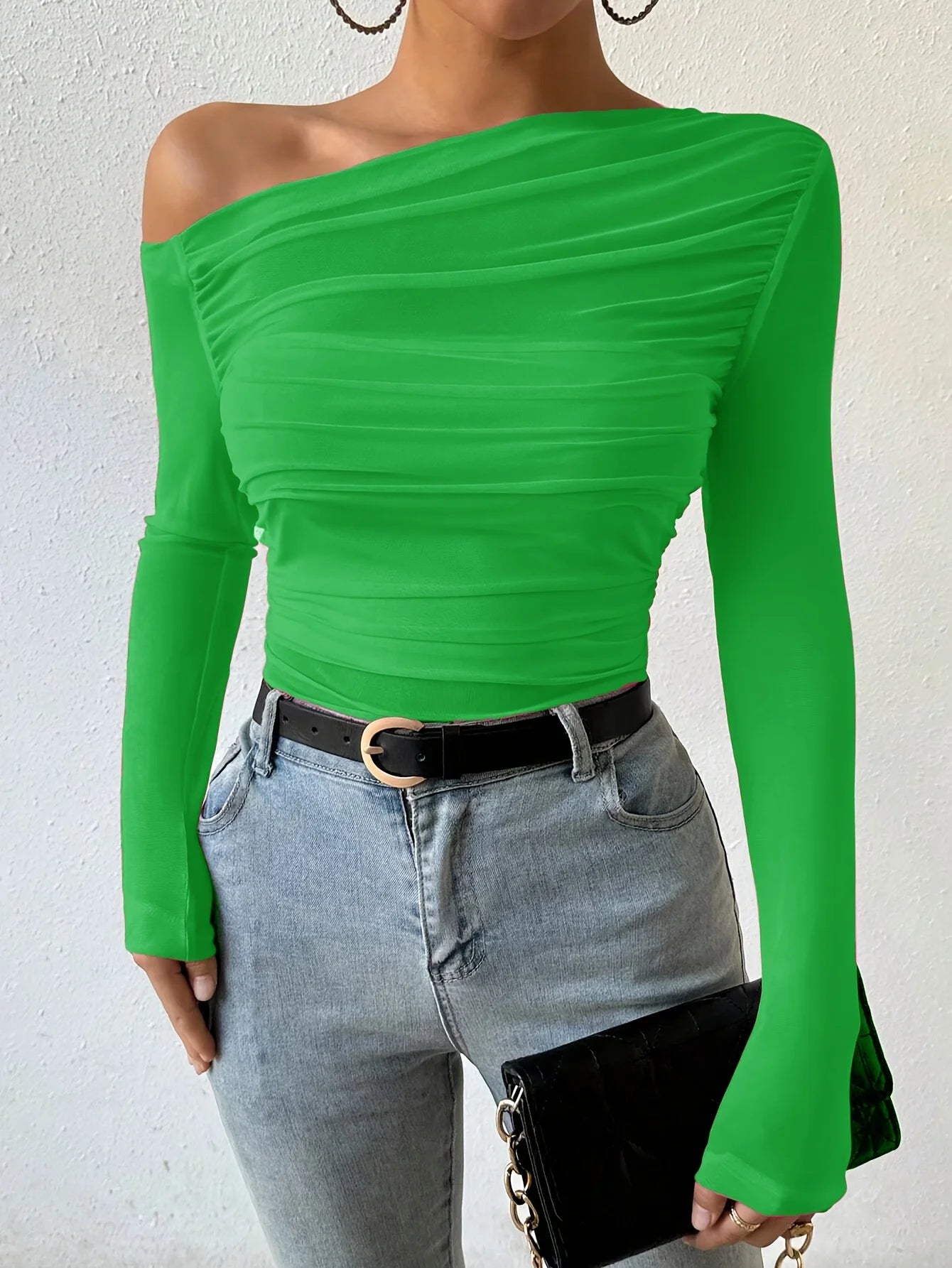 Maxe - Off Shoulder Crop Top
